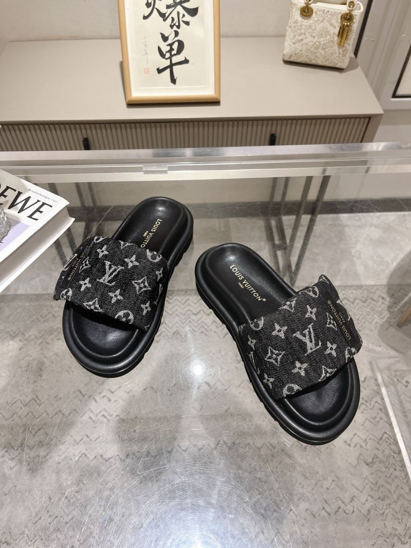 Louis Vuitton Slippers